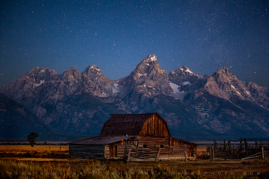 Great Books For Night Photographers by Sean Bagshaw