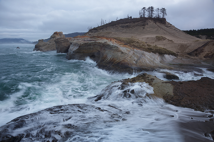 Overlay Dodge and Soft Light Burn Technique by Sean Bagshaw